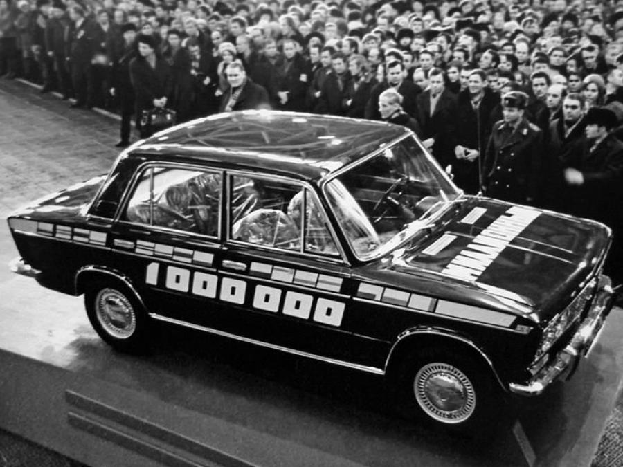 ВАЗ-2103 Жигули 1972 года  (фото 28 из 29)